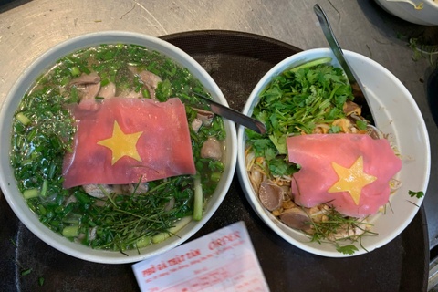 Bat pho ga 'yeu nuoc' hut khach o Ha Noi hinh anh