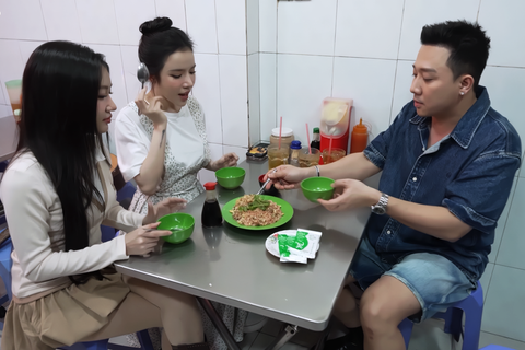 Quan hu tieu TP.HCM duoc Tran Thanh khen 'ngon chan dong' hinh anh