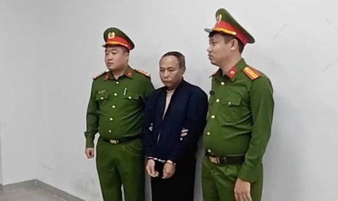 Bat cuu Pho vien truong Vien Phap y tam than Trung uong hinh anh