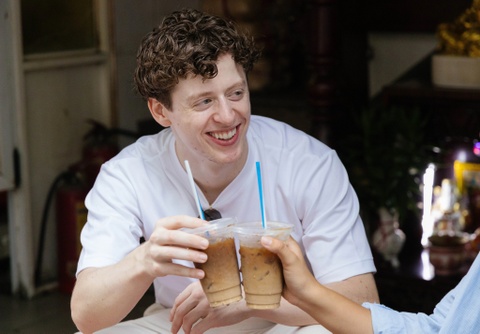 Bao Tay mach thoi diem 'vang' du lich Viet Nam hinh anh