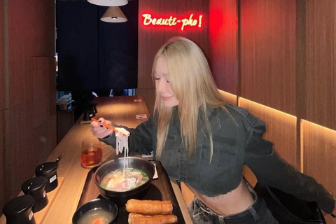 Loat quan ca phe, nha hang vua dong cua cua nghe si Viet hinh anh