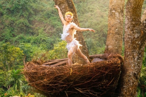 Thay doi trang phuc sau tranh cai tao hinh 'chim non' o KDL Ninh Binh hinh anh