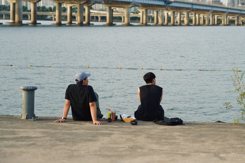 Han Quoc xem xet cap visa 10 nam cho khach Viet hinh anh