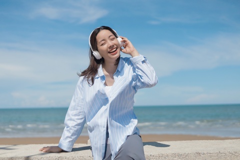 Xu huong du lich 2026 - nguoi tre uu tien ‘sac day’ tinh than hinh anh