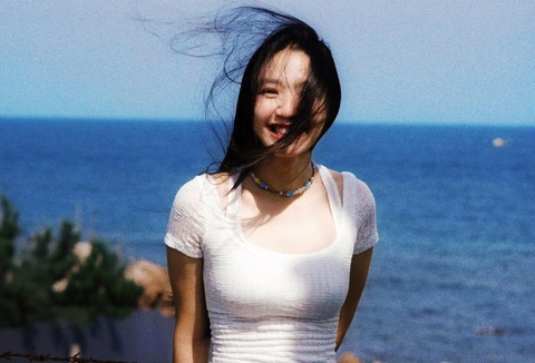 'Nàng thơ' 17 tuổi của Victor Vũ