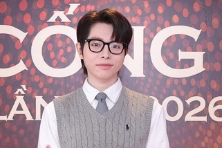 Duc Phuc gay bat ngo khi xin hang muc va tu de cu o giai Cong hien hinh anh