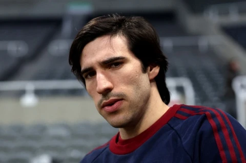 MU rong cua mua Tonali hinh anh