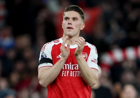 Kich ban Arsenal som vo dich Premier League hinh anh
