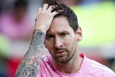 Messi tạm ngưng thi đấu