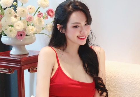 Vu Thuy Quynh noi da ra mat gia dinh ban trai hinh anh