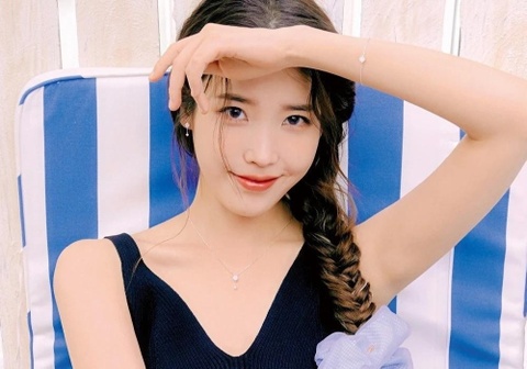 4 năm yêu không một ảnh chụp chung của cặp sao hàng đầu Hàn Quốc