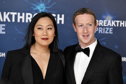 Vo Mark Zuckerberg che qua tang cua chong hinh anh