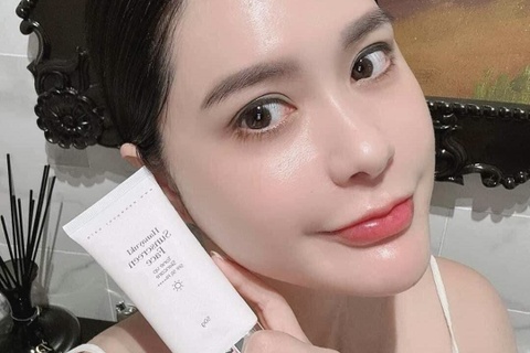 Thuc hu kem chong nang SPF 2,4 cua cong ty chong Doan Di Bang hinh anh
