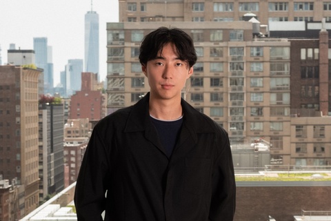 CEO blockchain 26 tuoi bo dai hoc, lam viec 7 ngay/tuan hinh anh
