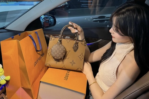 Thoi cua Louis Vuitton, Hermes 'sieu nhai' hinh anh