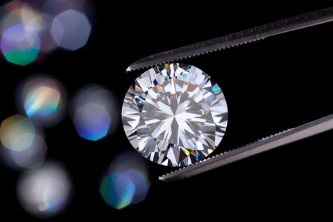 Vien kim cuong den lon nhat the gioi hinh anh