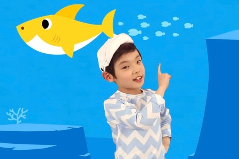 Doanh thu bat ngo tu MV hon 16 ty luot xem hinh anh