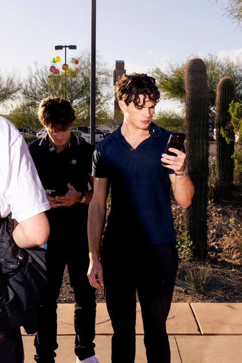 dep,  nam gioi,  Braden Peters,  looksmaxxing,  Streamer Clavicular anh 1