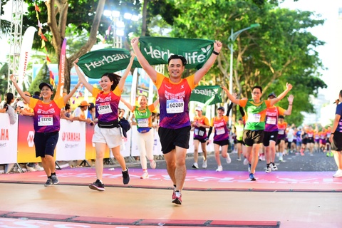 Herbalife Viet Nam dong hanh giai marathon Hai Phong lan 2 lien tiep hinh anh