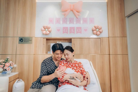 Vo chong Ngo Thanh Van, Huy Tran chao don con gai dau long hinh anh