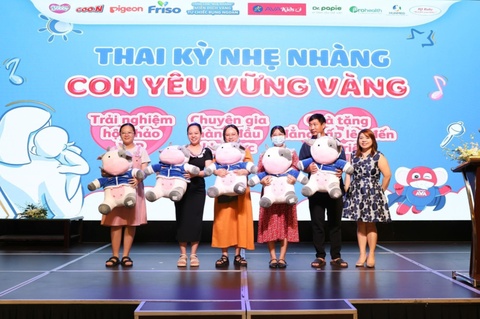 Hoi thao tien san AVAKids va Friso mo ra hanh trinh thai ky hanh phuc hinh anh