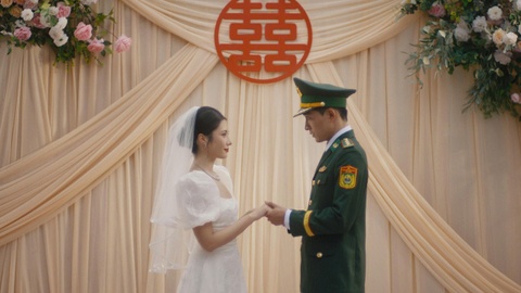 Cam ket tu cac cap doi truyen cam hung trong MV ‘Ngay ta co nhau’ hinh anh