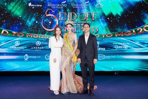 Hoa hau Yen Nhi tro thanh dai su thuong hieu tham my vien Saigon Star hinh anh