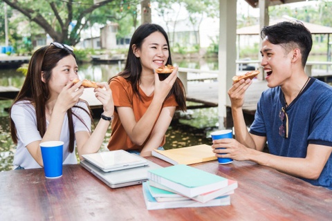 Bi quyet de sinh vien can bang nhip song ban ron hinh anh