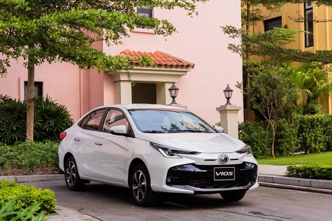 Toyota Vios hop gu nguoi Viet boi su tien nghi va an toan hinh anh