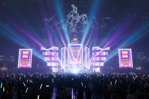 Ninh Binh don nam Binh Ngo bang dai tiec nghe thuat va phao hoa hinh anh