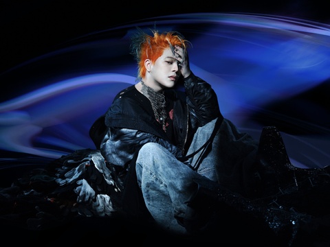 RHYDER 'nhot minh' trong studio lam moi 100% truoc them LUMINARHY hinh anh