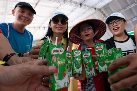 Milo ‘khuay dong’ giai chay lau doi nhat Viet Nam cung 12.000 runner hinh anh