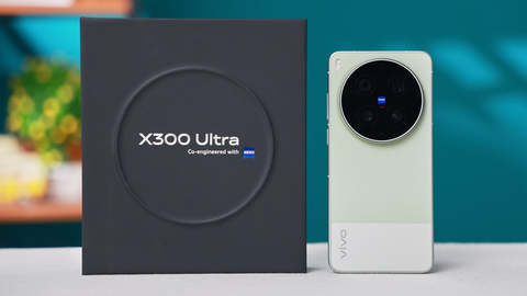 Dat truoc vivo X300 Ultra, san co hoi nhan bo lens kit gioi han hinh anh