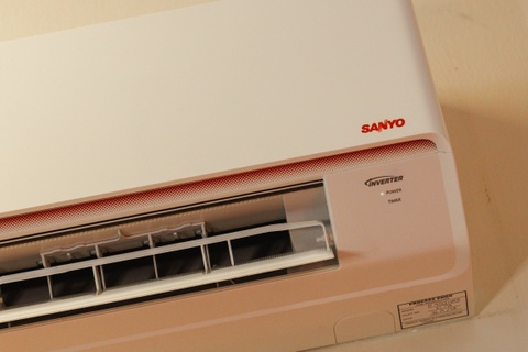 Thực hư chuyện bật điều hòa Sanyo cả đêm chỉ mất 135.000 đồng/tháng