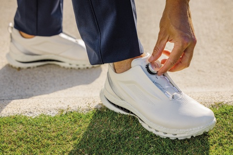 Ecco Golf Biom C5 Premium: Bước tiến mới của biểu tượng golf hiện đại