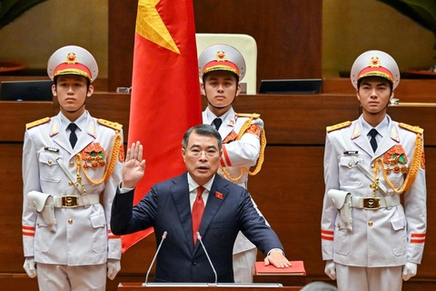 Le tuyen the cua Thu tuong Le Minh Hung hinh anh