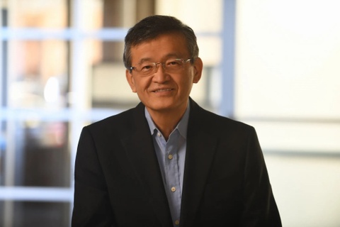 CEO Intel nhan luong bao nhieu? hinh anh