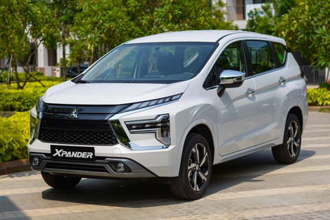 Mitsubishi Xpander tang toc, xe Han dong bat ngo trong top ban chay hinh anh