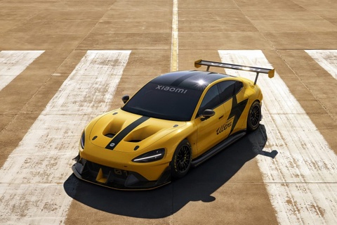 Phan 'lo mui' tren nap ca-po Xiaomi SU7 Ultra khong con vo dung hinh anh