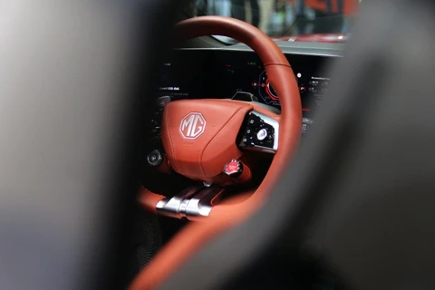 Hang xe Trung Quoc dau tien ban duoc hon 1 trieu xe tai chau Au hinh anh