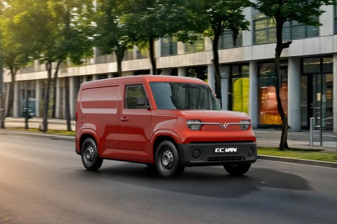 Vì sao VinFast đẩy mạnh xe van điện? Hé lộ tham vọng sau EC Van
