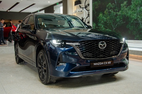 Can canh Mazda CX-60 - SUV co trung ban ra tu nam sau hinh anh