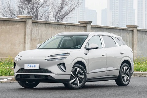 Chot gia 'hau due' BYD Sealion 6 - SUV thuan dien chay 710 km hinh anh