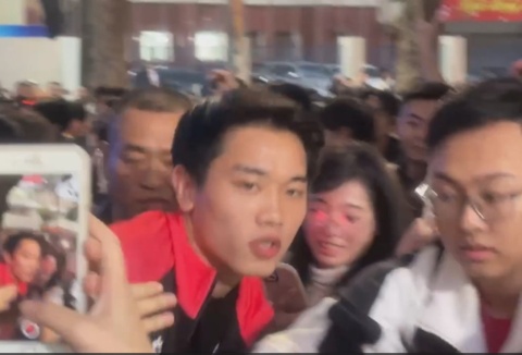 Suc hut cua Dinh Bac giup tran CAHN gap Ninh Binh chat kin khan gia hinh anh