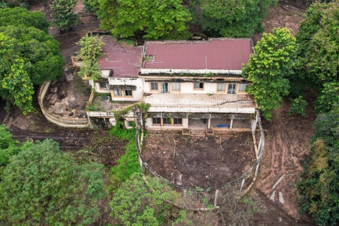 Goi mo tu khu dat so 1 Ly Thai To hinh anh