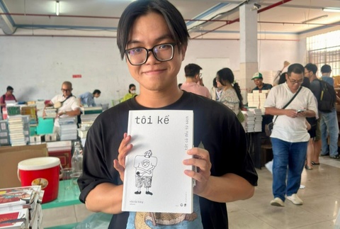 Cong ty sach xa kho, giam doc den ve, ky tang tung doc gia hinh anh