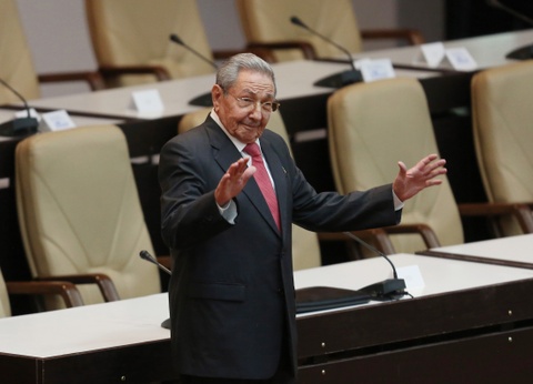 Raul Castro tu chuc anh 1