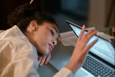 Mot the he thanh nien khong hoc, khong lam, khong dao tao hinh anh