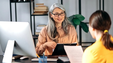 81% ung vien 'be cong su that' khi phong van xin viec? hinh anh