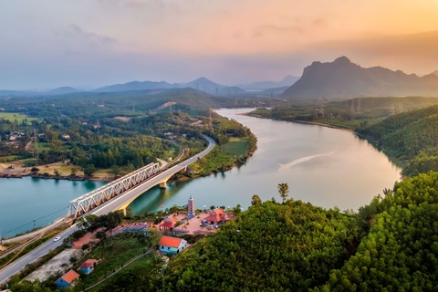 3 ngay 2 dem cung gia dinh kham pha Quang Binh dip Tet hinh anh